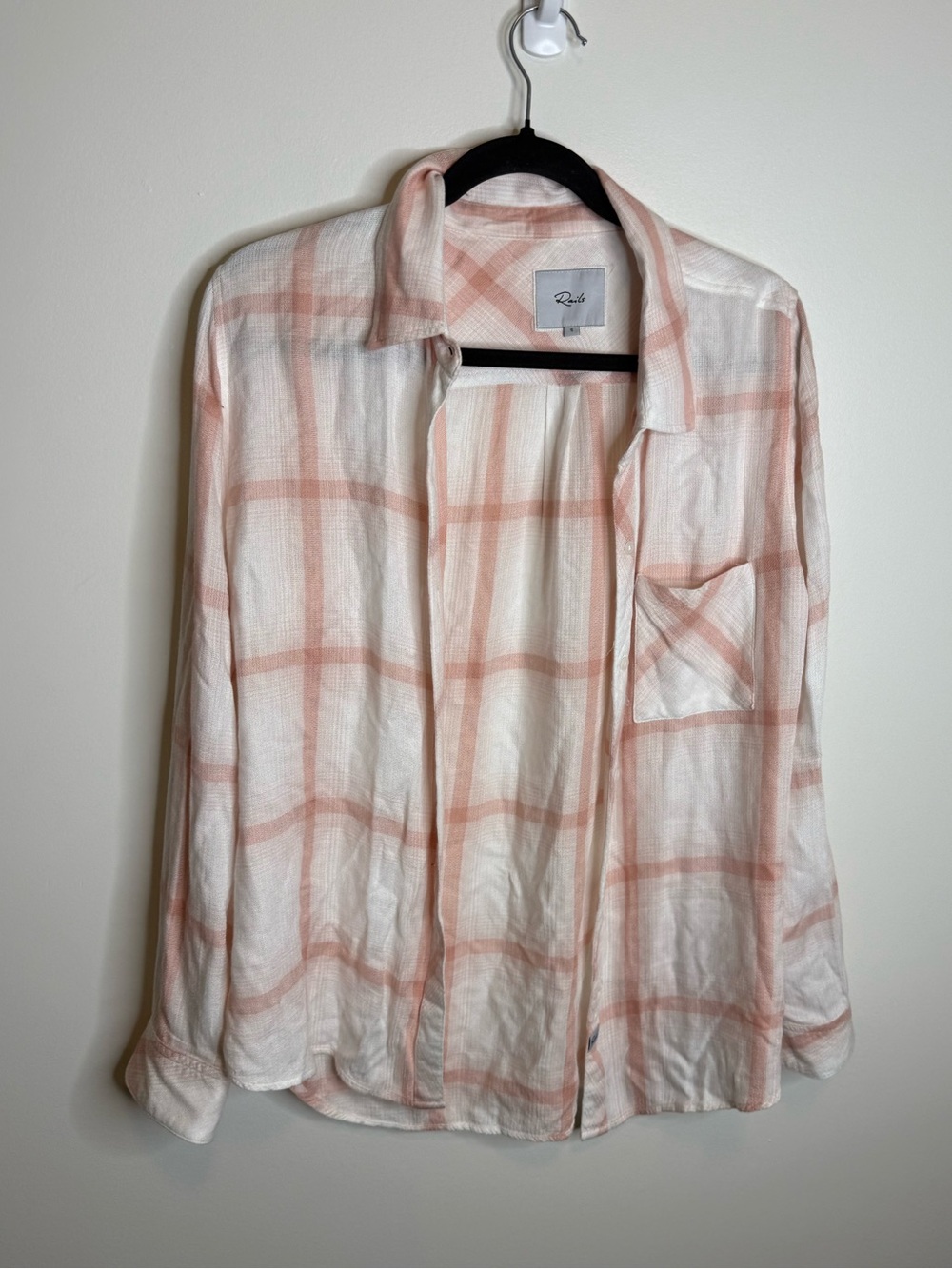 Rails Hunter button down shirt pink white size medium